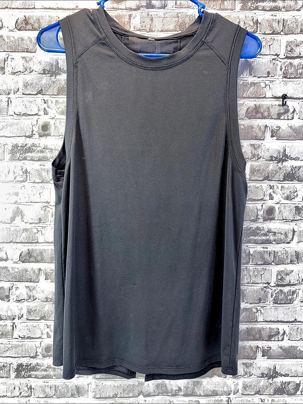 Fabletics Black Sleeveless Tank Top